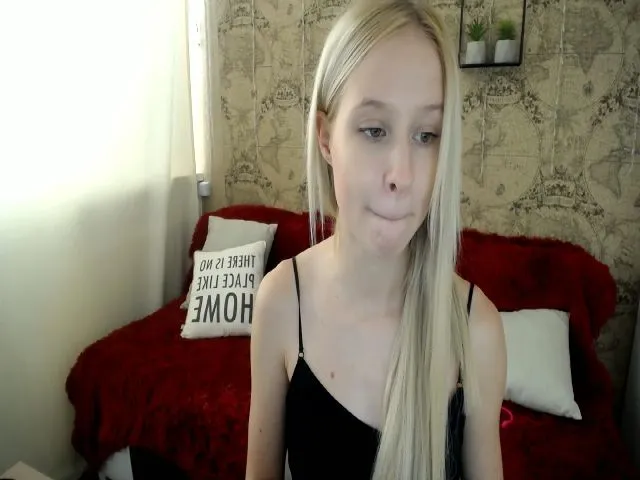 Live sex webcam photo for Tery_Hether #265565501