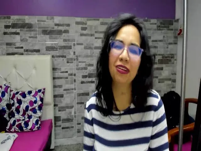 Live sex webcam photo for Titshuge_big #255170488