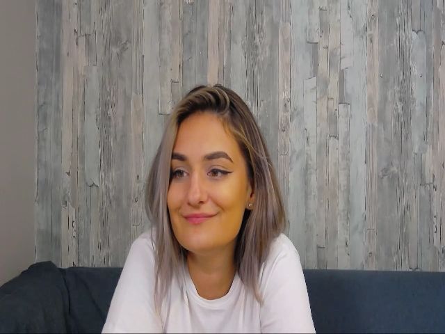 Live sex webcam photo for SecretAmber #255606698