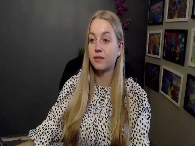 Live sex webcam photo for LUSTerica #263610493