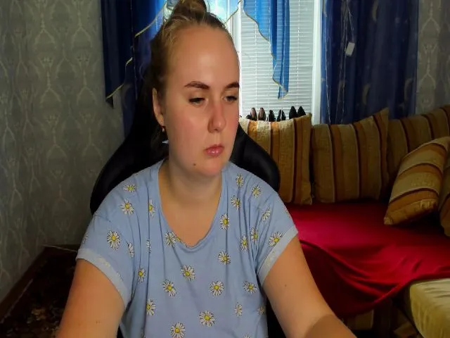 Live sex webcam photo for MaryKent #263571927