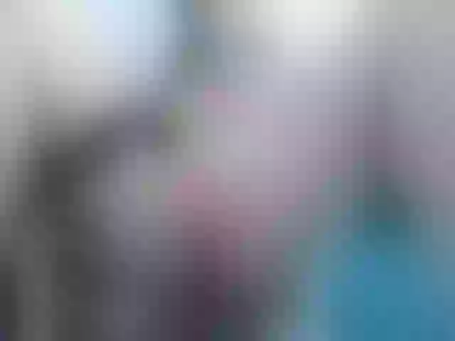 Live sex webcam photo for BeautyM27 #262544678