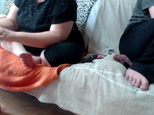 Live sex webcam photo for PaarHotHot #241229910