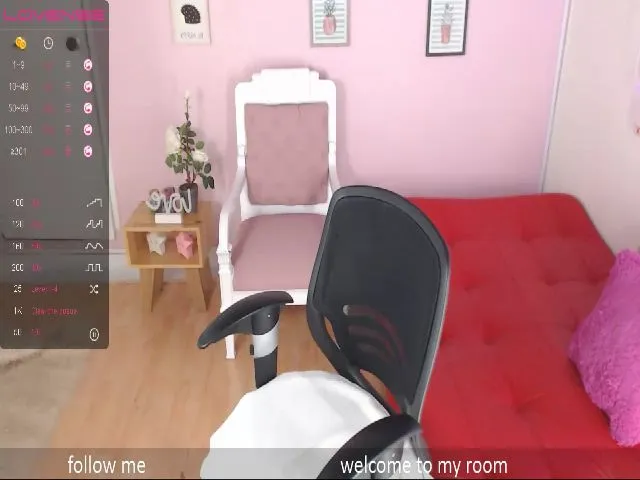 Live sex webcam photo for Candy_taylo #261461155