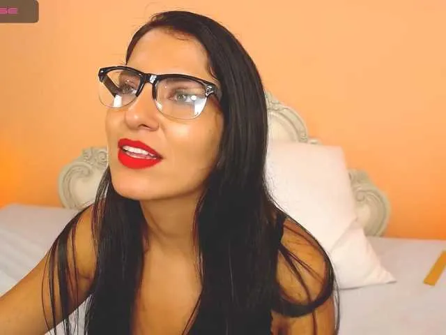 Live sex webcam photo for ScarletWhite #241222309