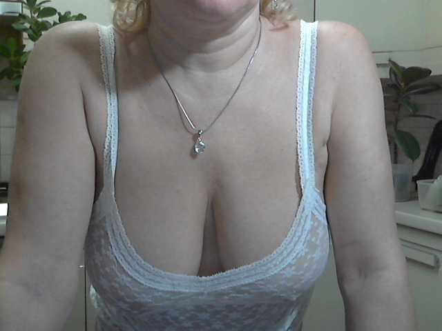 Live sex webcam photo for runa88 #241277016