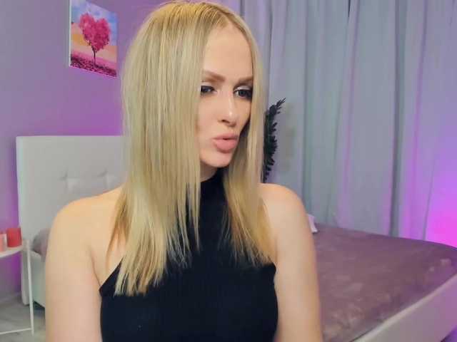 Live sex webcam photo for LibbyNora #241433076