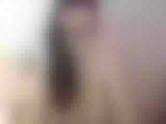 Live sex webcam photo for RosseAnnes #253560660