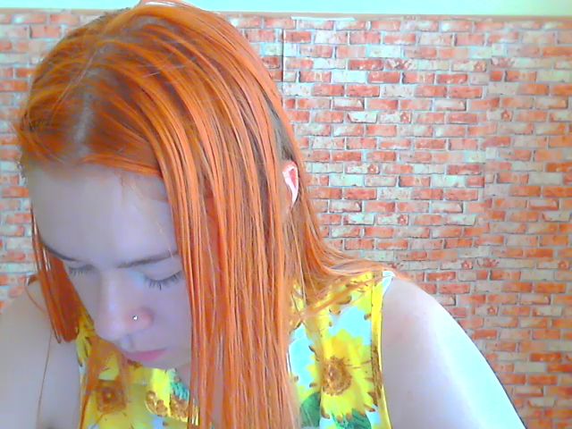 Live sex webcam photo for JiMiola #262014185