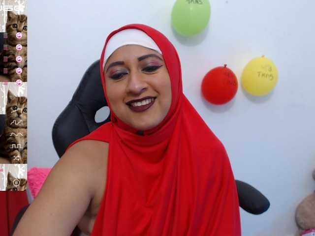 Live sex webcam photo for NumaAsun #264432178