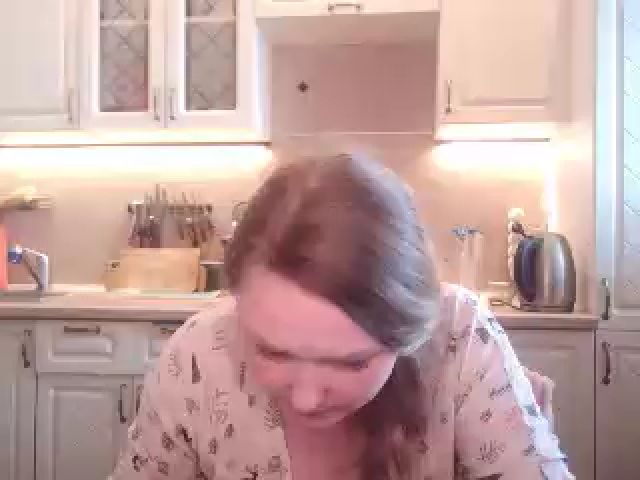 Live sex webcam photo for JaneGrey111 #256197336