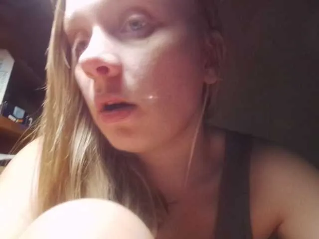 Live sex webcam photo for esterjohns #241342347