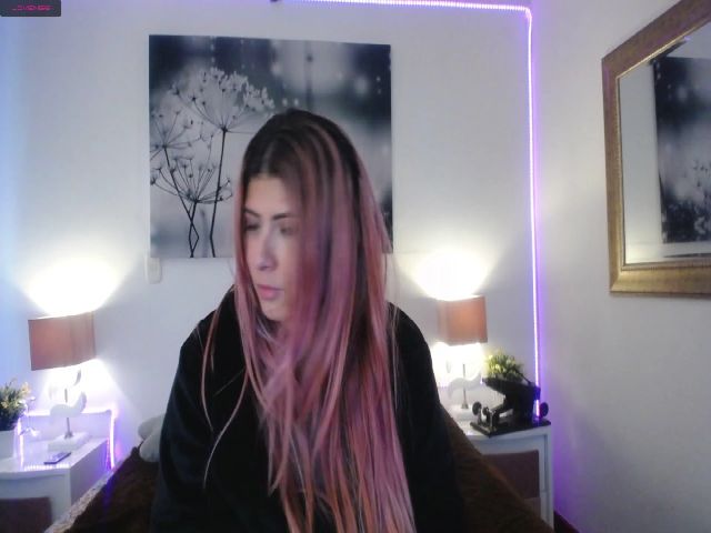 Live sex webcam photo for NicolSaenz #254549093