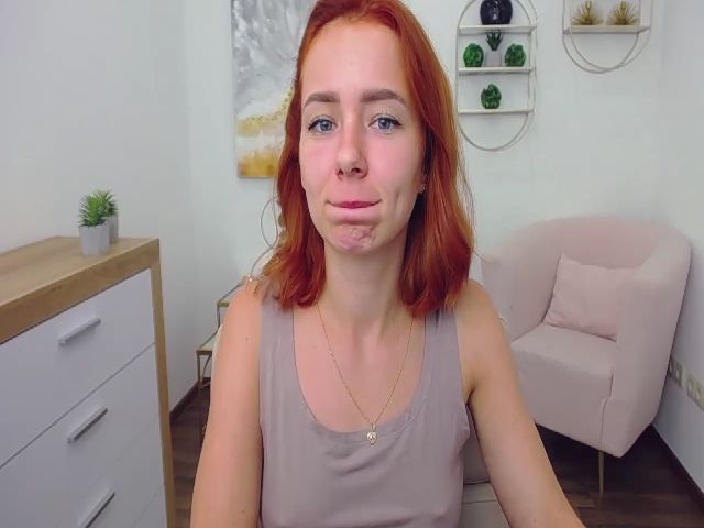 Live sex webcam photo for MircellaGrey #259559417