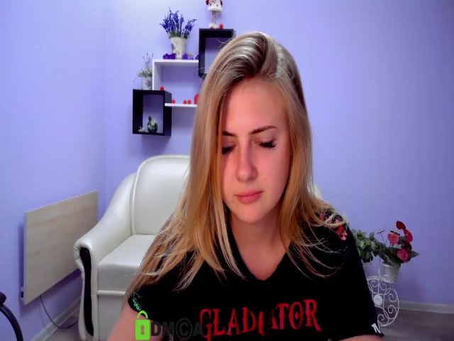 Live sex webcam photo for PrincesSnake #261271366