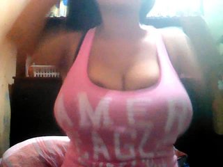 Live sex webcam photo for BarbieBigTits #240846608