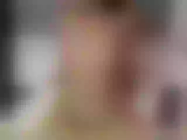 Live sex webcam photo for LisaEbonny #241316939