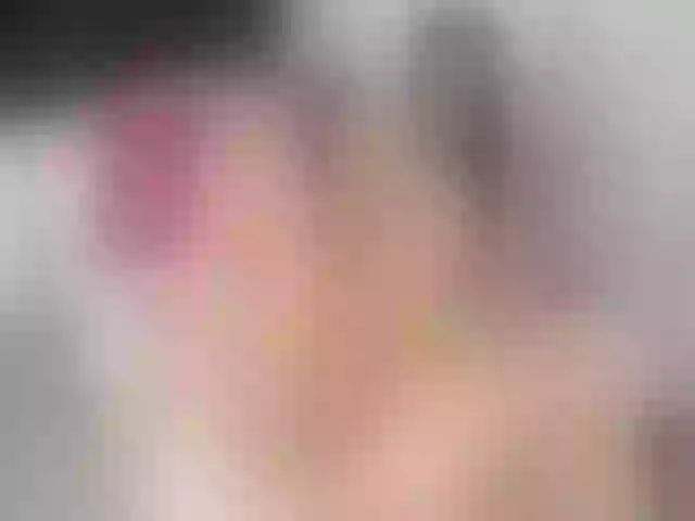 Live sex webcam photo for StormiSquirt #258219042