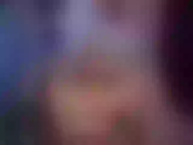 Live sex webcam photo for MeowElaine #254407006