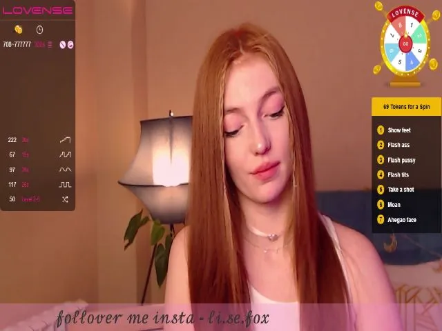 Live sex webcam photo for LiseFox #260246144