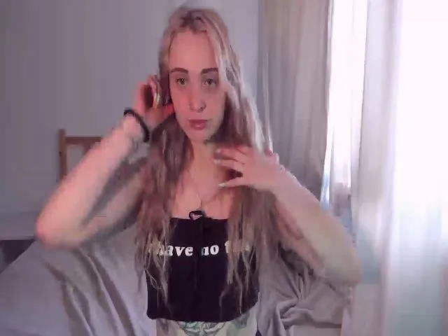 Live sex webcam photo for Uvirtualfrnd #253457400