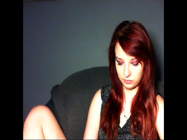 Live sex webcam photo for VirginLuna18 #259426084