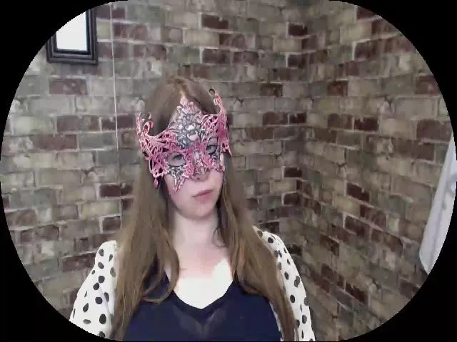 Live sex webcam photo for MollyMey #263904054