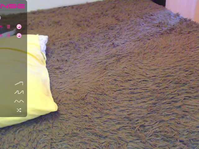 Live sex webcam photo for superbitch1 #261337452