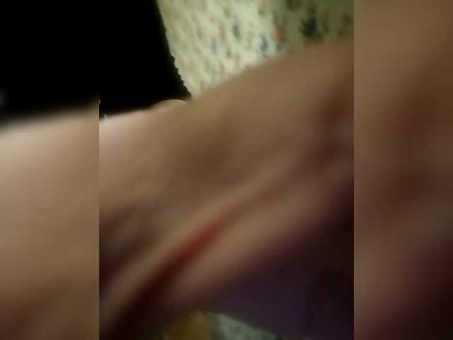 Live sex webcam photo for -Raven40- #241985342