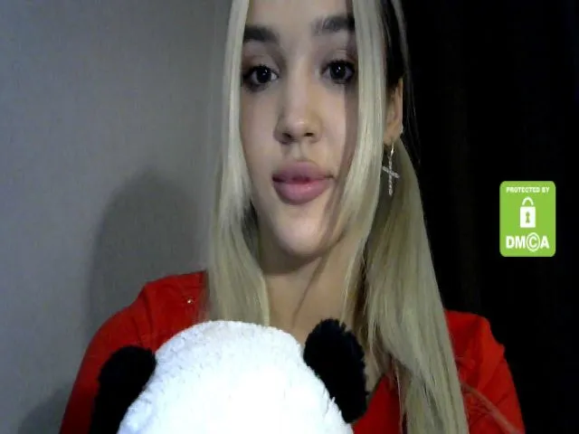Live sex webcam photo for MyyDream #258805045