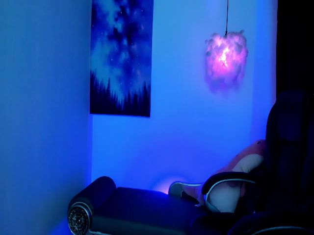 Live sex webcam photo for Angelsiinner #264301314