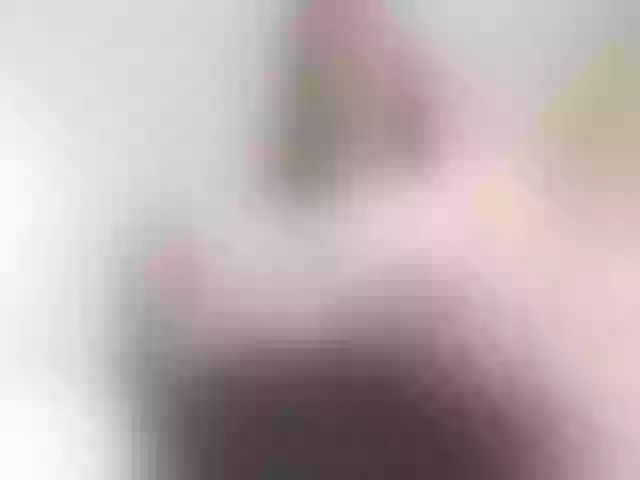 Live sex webcam photo for laurensweety_ #253340887