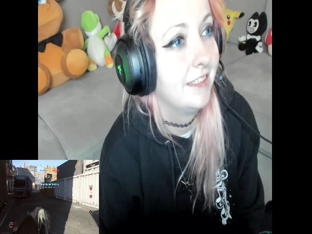 Live sex webcam photo for PrincessBluu #254620725