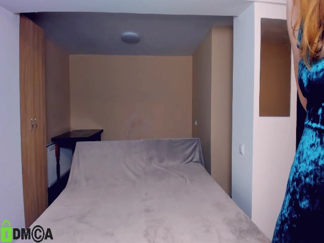 Live sex webcam photo for VellaB #252800120