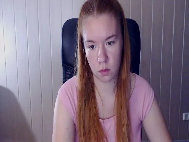 Live sex webcam photo for JiMiola #254029287