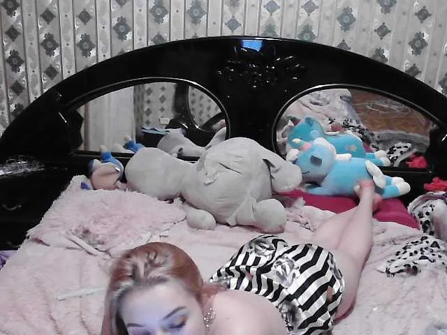 Live sex webcam photo for sexy-angel #241371132