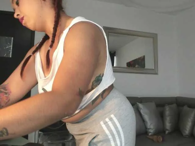 Live sex webcam photo for KellyBrooke #241134916