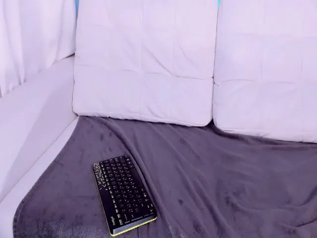 Live sex webcam photo for Ramonatorres #265287851