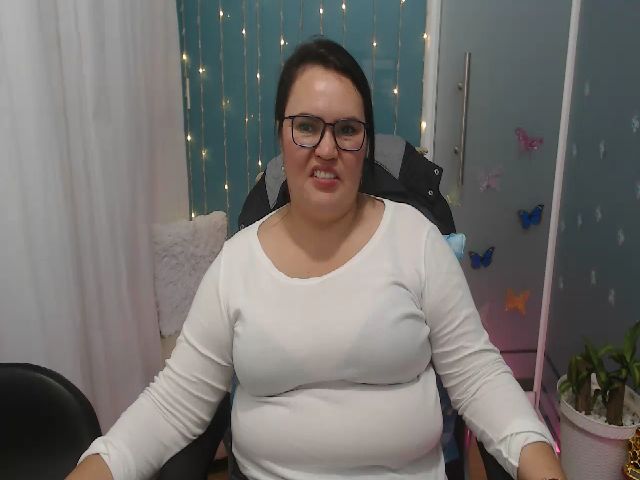 Live sex webcam photo for Anahi_moore #261804551