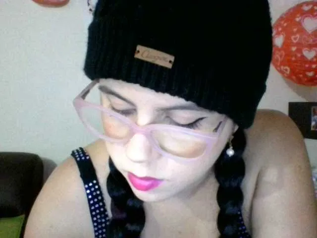 Live sex webcam photo for ShanellMoore #241343594