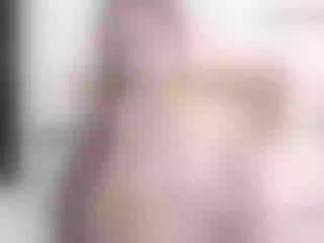 Live sex webcam photo for AliciaKennet #265373744
