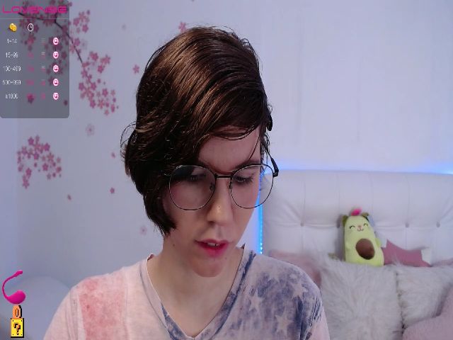 Live sex webcam photo for Eligos69 #260436172