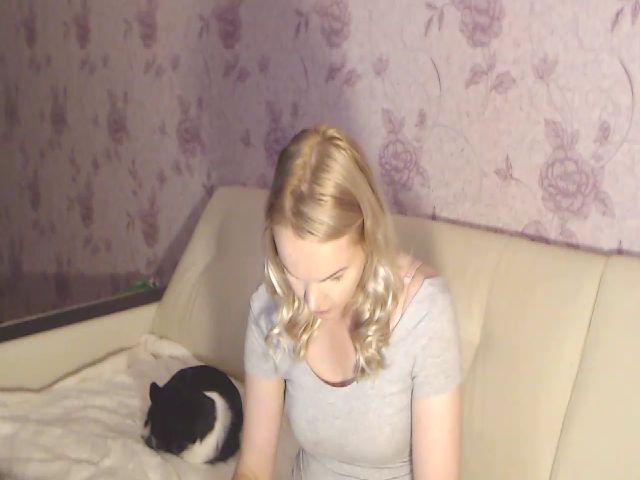 Live sex webcam photo for Alesssandra #263165577