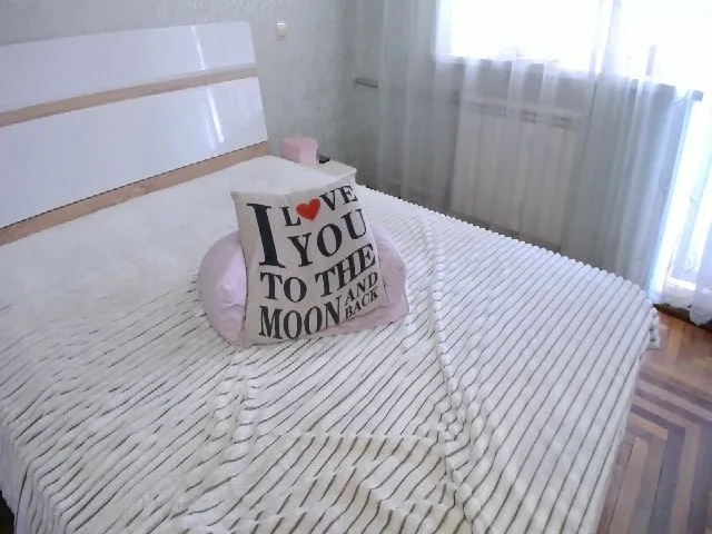 Live sex webcam photo for SoSexySpicy #254132938