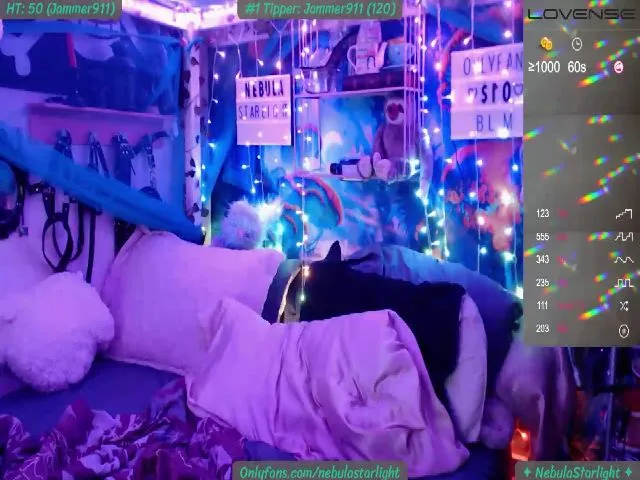 Live sex webcam photo for NebulaStarz #255264650