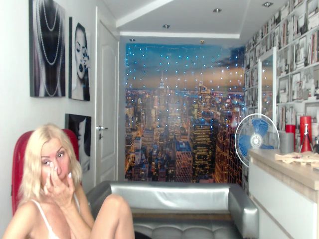 Live sex webcam photo for Lovely_della #257802609