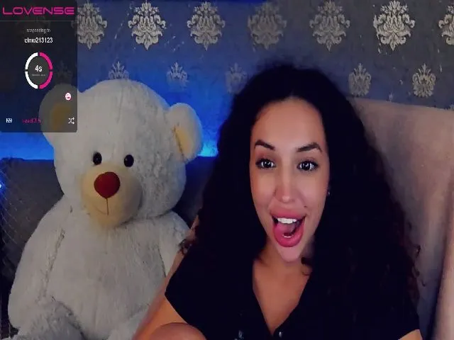 Live sex webcam photo for Simba_Leo #261551829