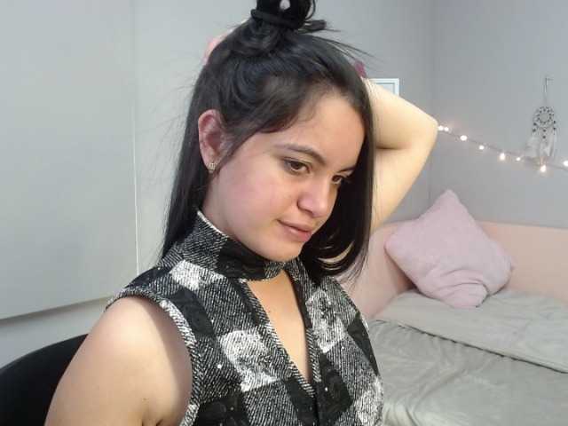 Live sex webcam photo for pretty-love #241380492