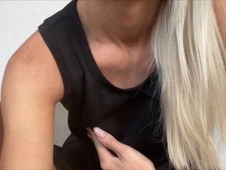 Live sex webcam photo for WhiteGirl-one #240585922