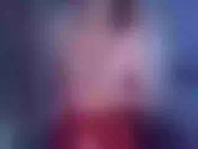 Live sex webcam photo for CaringSophie #258303729
